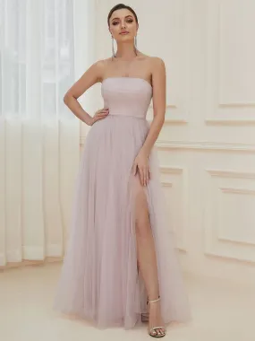 Robe de soirée ligne A en tulle fendue sur le devant